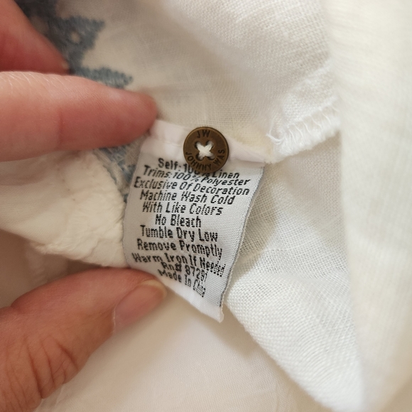 JOHNNY WAS LINEN EMBROIDERED LINED DRESS - Picture 8 of 9